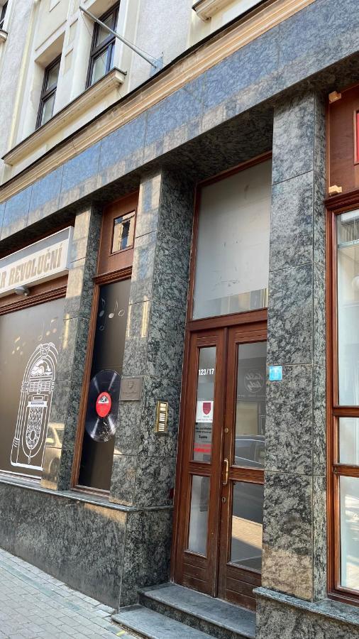 Downtown Boutique Apartments 리베레츠 외부 사진